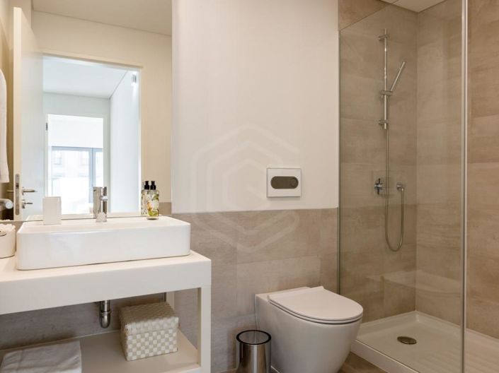 Image No.10-Appartement de 2 chambres à vendre à Porto