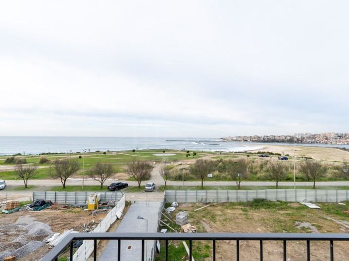 Image No.18-4 Bed Apartment for sale