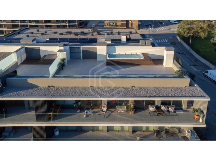 Image No.3-3 Bed Apartment for sale