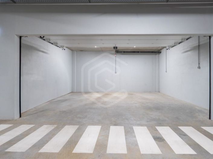 Image No.32-3 Bed Apartment for sale