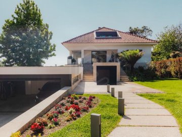 1 - Santa Maria da Feira, Maison