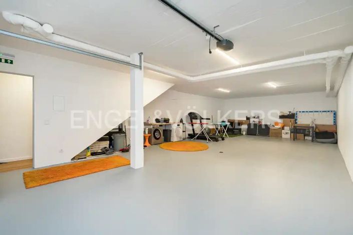 Image No.30-3 Bed House for sale