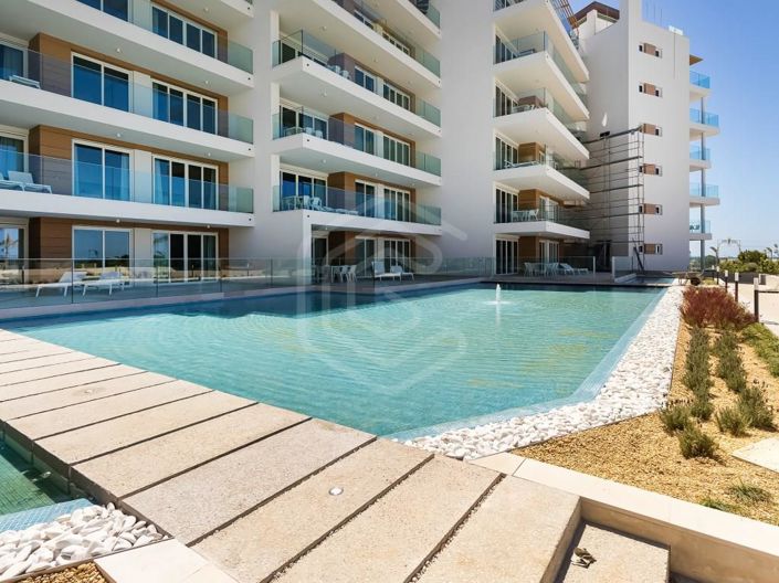 Image No.25-2 Bed Apartment for sale