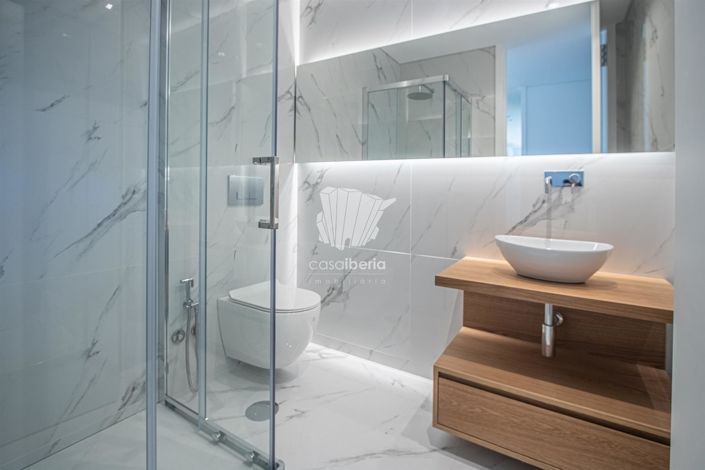 Image No.18-2 Bed Apartment for sale