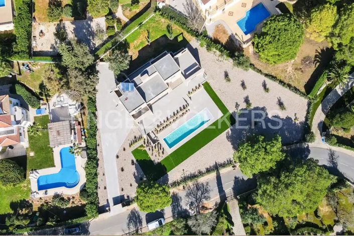 Image No.52-4 Bed House for sale