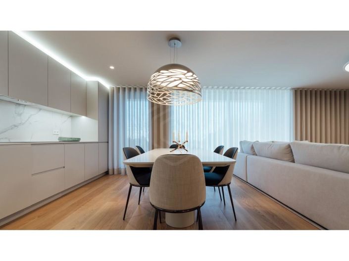 Image No.24-3 Bed Apartment for sale