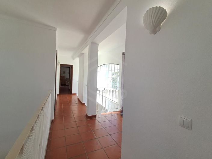 Image No.12-Maison de 4 chambres à vendre à Loule