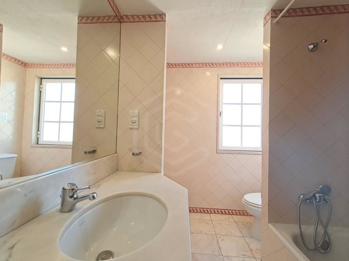 Image No.26-Maison de 4 chambres à vendre à Loule