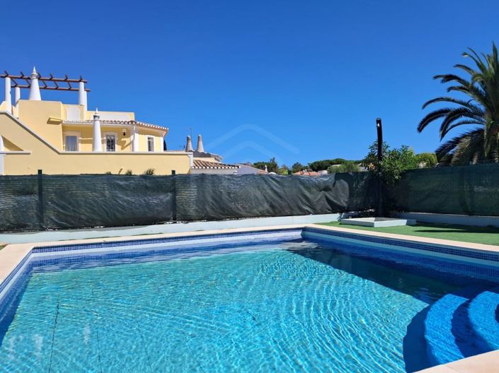 Image No.4-Maison de 4 chambres à vendre à Loule