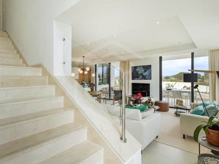 Image No.9-3 Bed Apartment for sale