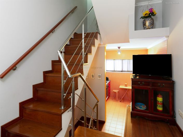 Image No.3-2 Bed House for sale