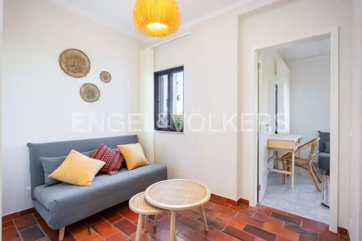 Image No.10-5 Bed House for sale