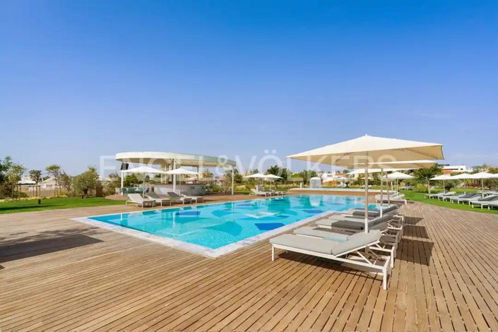 Image No.28-2 Bed Apartment for sale