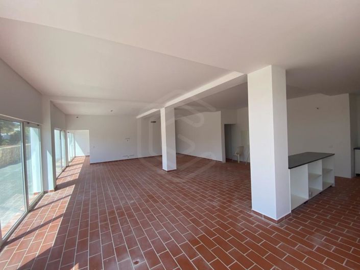 Image No.5-Maison de 12 chambres à vendre à Loule