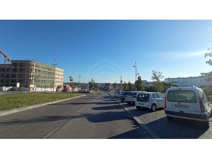 Image No.19-3 Bed House for sale