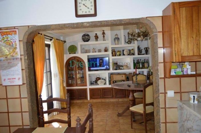 Image No.11-9 Bed House for sale