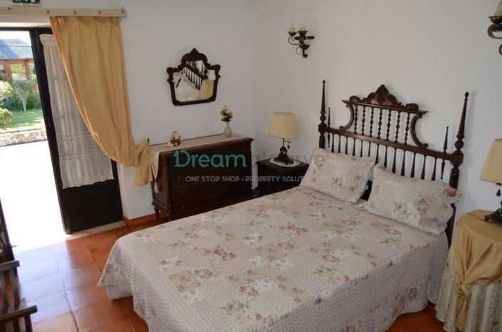 Image No.37-9 Bed House for sale