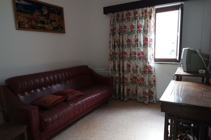 Image No.2-Maison de 5 chambres à vendre à Lagos