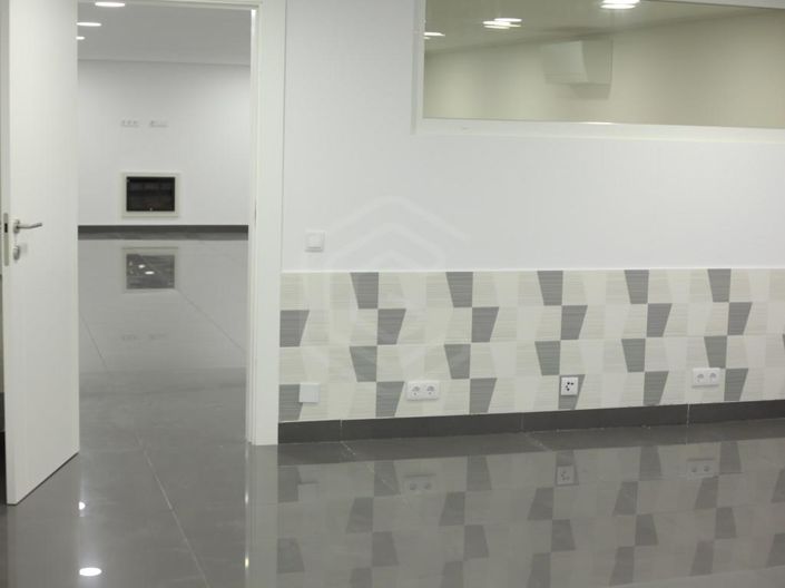 Image No.40-Maison de 4 chambres à vendre à Lagos