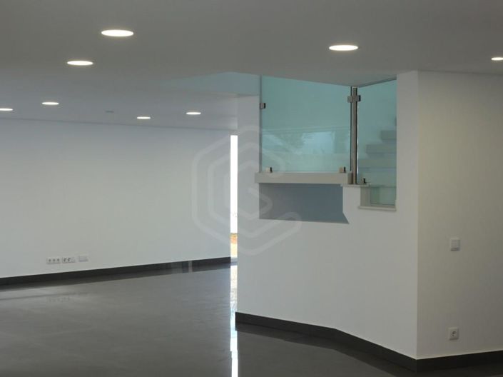 Image No.8-Maison de 4 chambres à vendre à Lagos