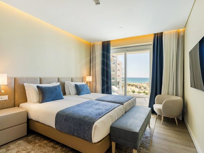 Image No.12-4 Bed Apartment for sale