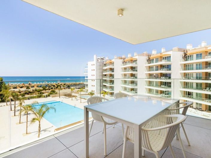 Image No.19-4 Bed Apartment for sale