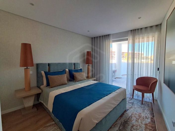 Image No.12-3 Bed Apartment for sale