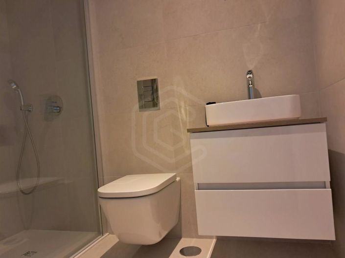 Image No.15-3 Bed Apartment for sale