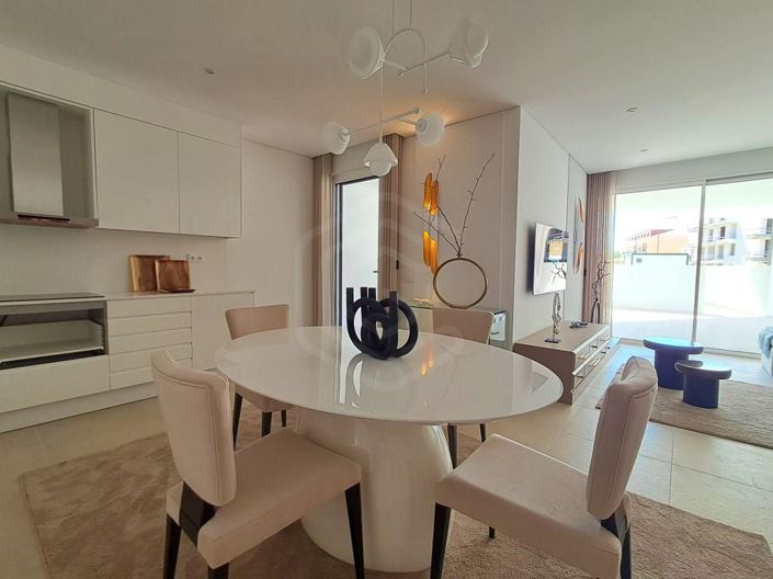 Image No.2-2 Bed Apartment for sale