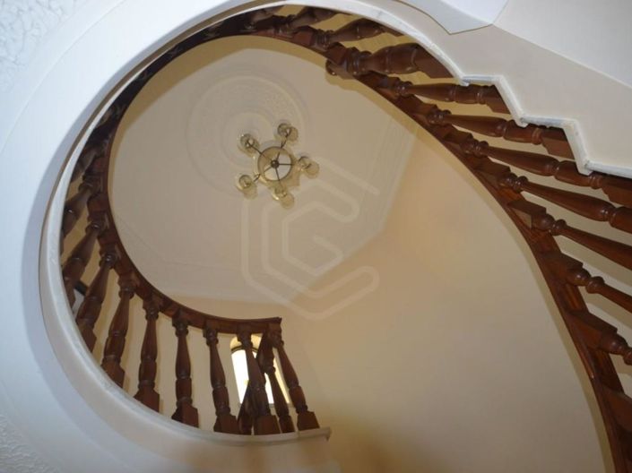 Image No.10-4 Bed House for sale