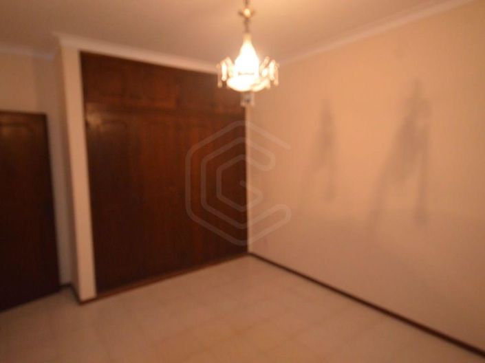 Image No.21-4 Bed House for sale