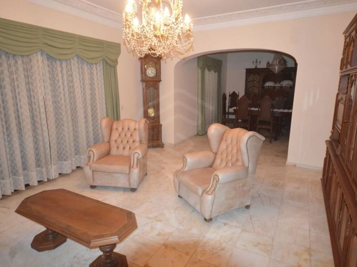 Image No.22-4 Bed House for sale