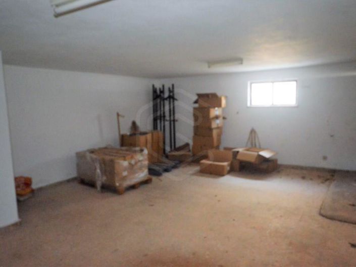 Image No.37-4 Bed House for sale