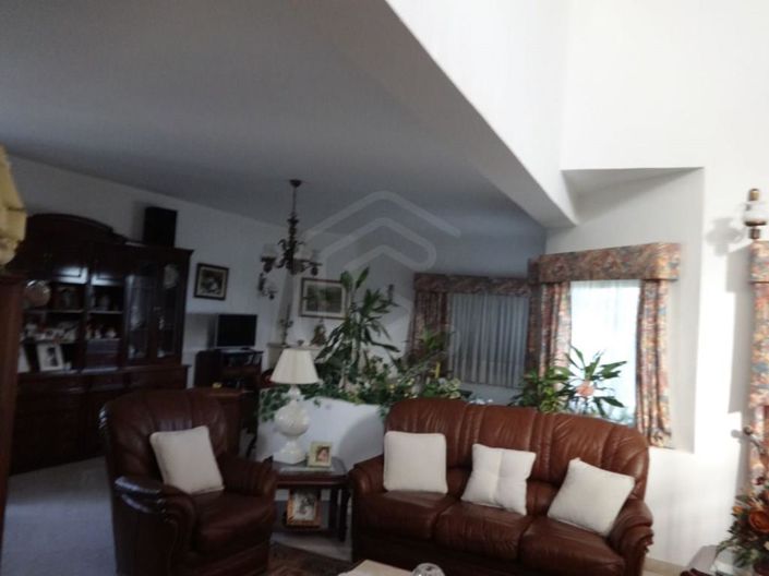 Image No.3-Maison de 5 chambres à vendre à Faro City