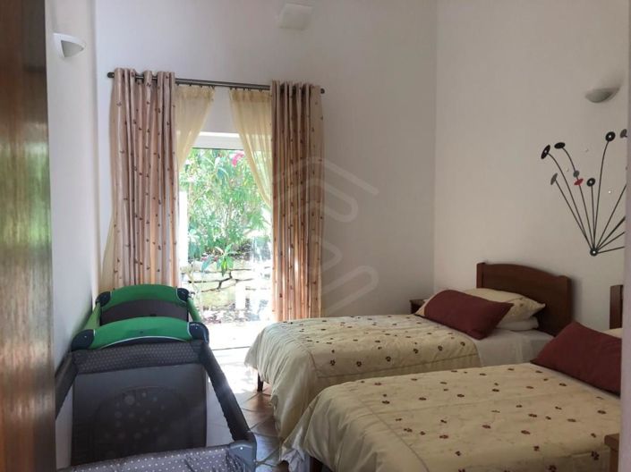 Image No.15-4 Bed House for sale