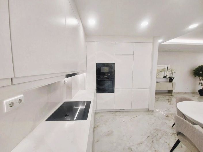 Image No.12-3 Bed Apartment for sale