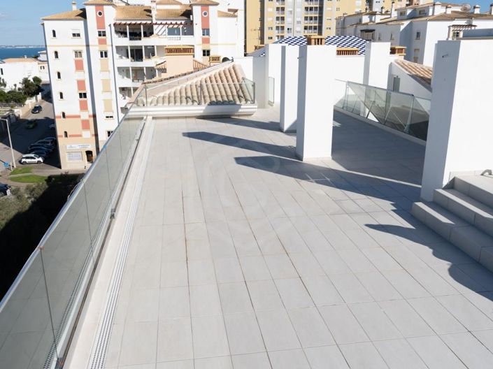 Image No.22-2 Bed Apartment for sale