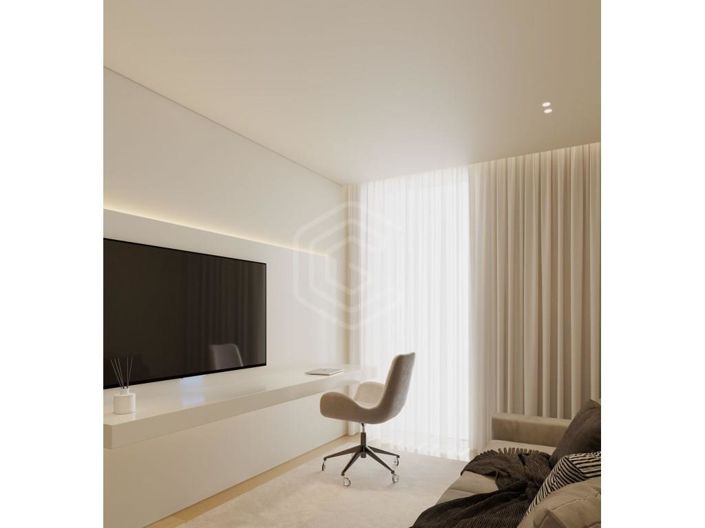 Image No.8-3 Bed Apartment for sale