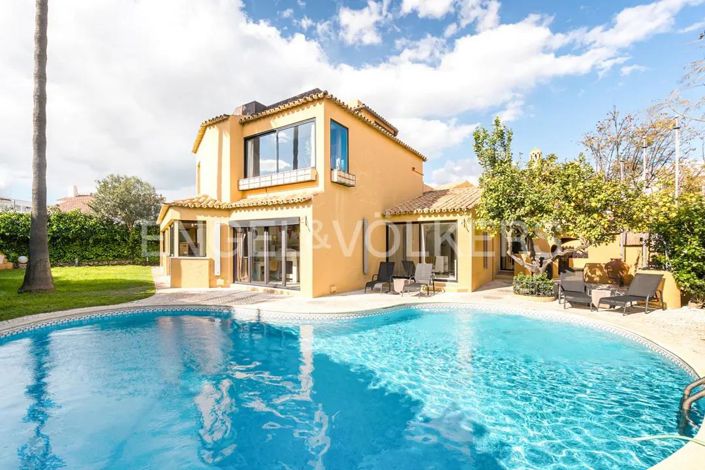 Image No.2-Maison de 7 chambres à vendre à Albufeira