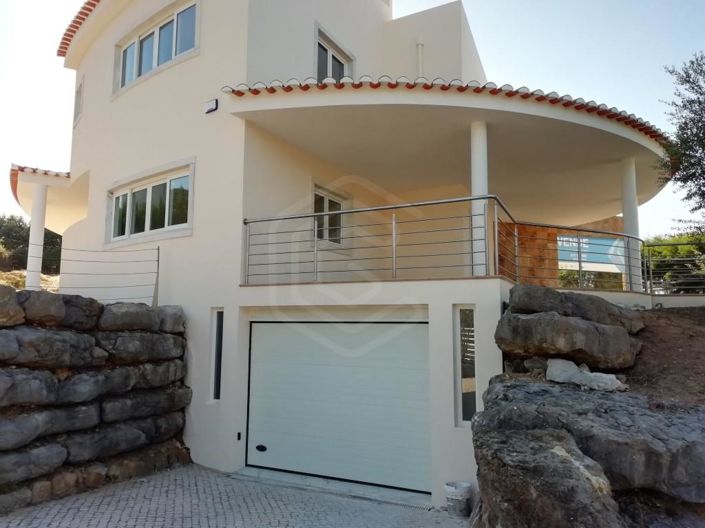 Image No.2-4 Bed House for sale