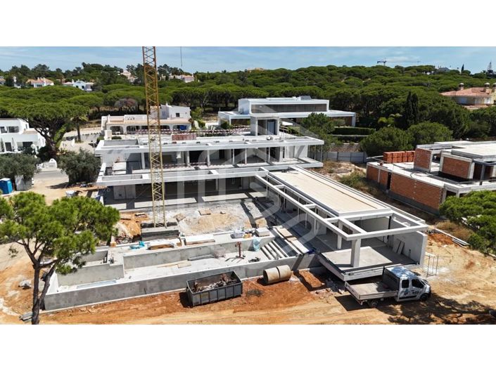 Image No.5-Maison de 6 chambres à vendre à Loule