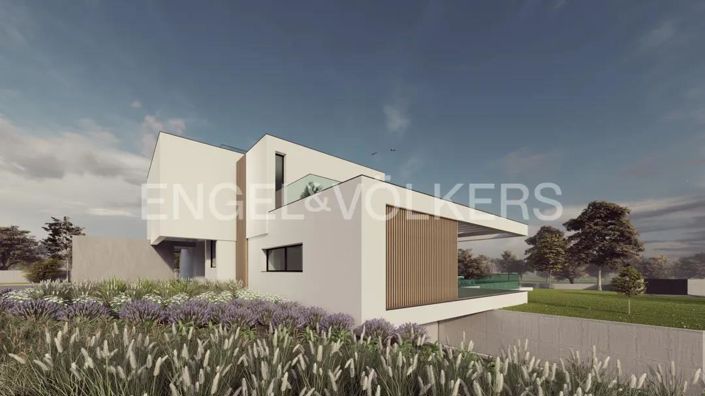 Image No.7-5 Bed House for sale