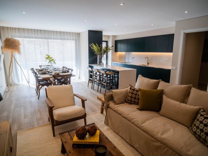 Image No.18-3 Bed Apartment for sale