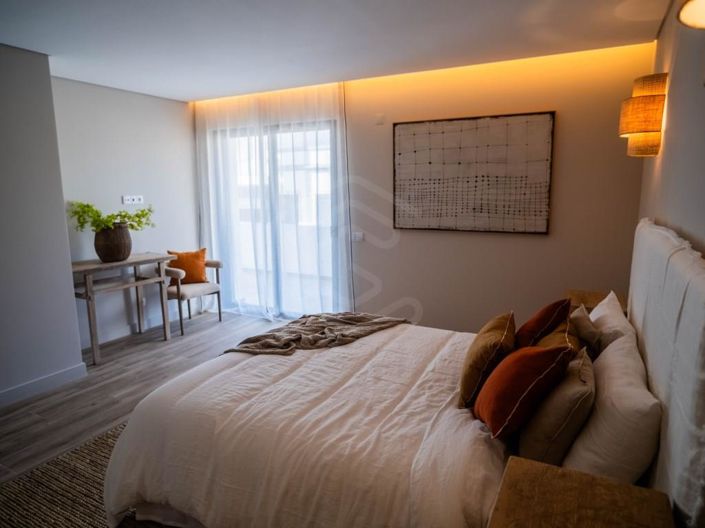 Image No.12-3 Bed Apartment for sale