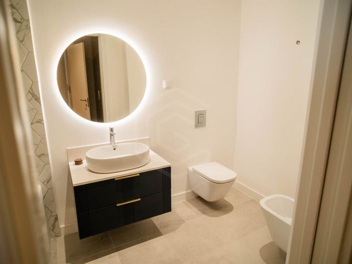 Image No.13-3 Bed Apartment for sale