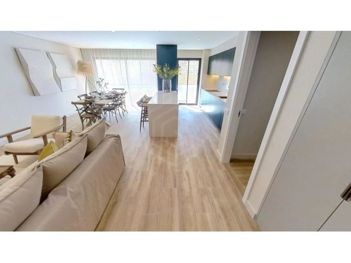 Image No.4-3 Bed Apartment for sale