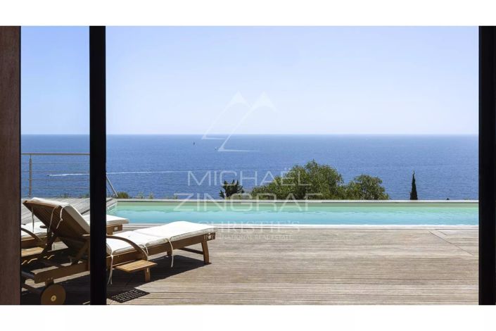 Image No.9-3 Bed House for sale