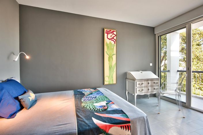 Image No.10-3 Bed Apartment for sale