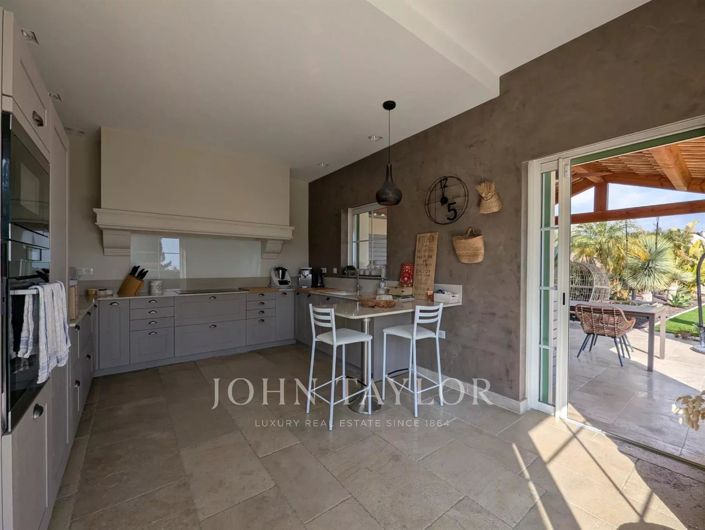 Image No.11-House for sale