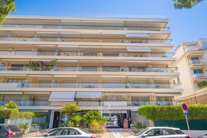 Image No.20-Appartement de 2 chambres à vendre à Cannes